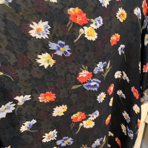 Reversable Floral Black Blouse Flowy Oversized fit  , Boho Western Cadual Chic - Picture 9 of 9